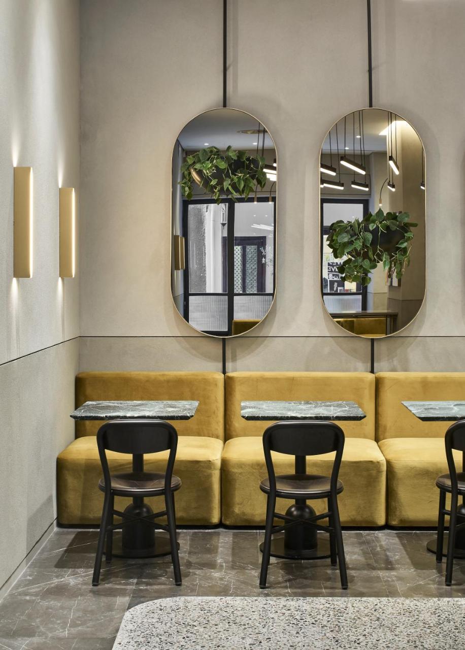 Perianth Hotel Athen Eksteriør billede Interior of the restaurant